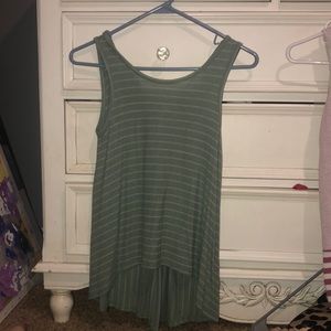 Very Cure Tank Top too small to put on!!